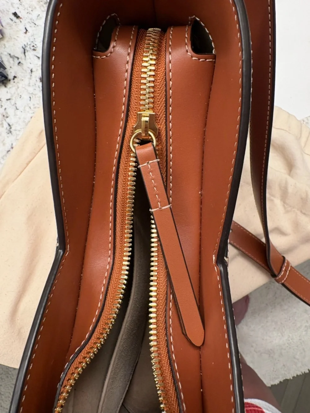 Polène Nodde Hobo Bag Cognac Leather – Excellent Condition + Dust Bag